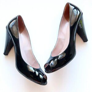 Marc Jacobs Black Patent Leather Peep Toe Heels / Pumps / Formal Dressy Shoes